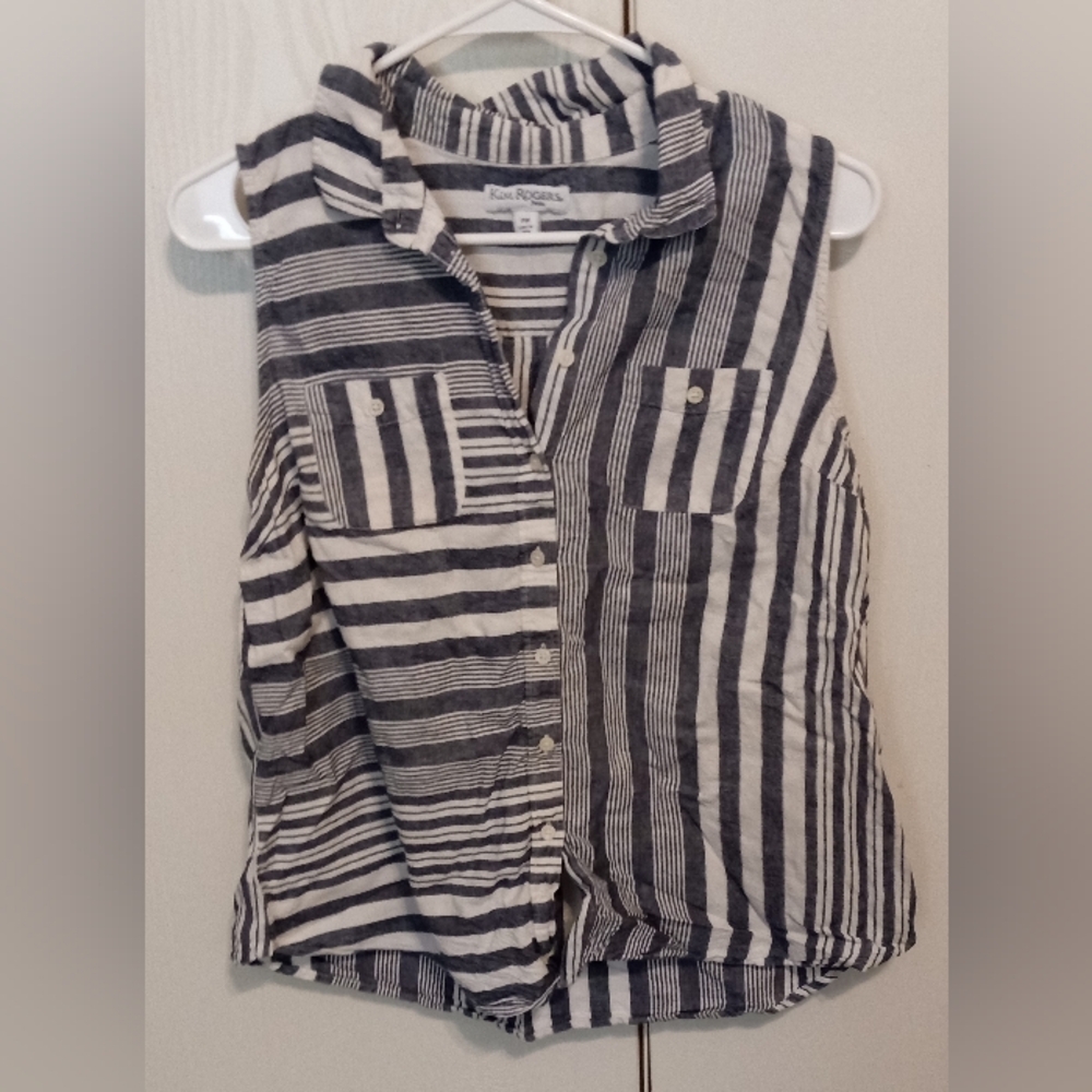 ✨Kim Rogers Sleeveless Top